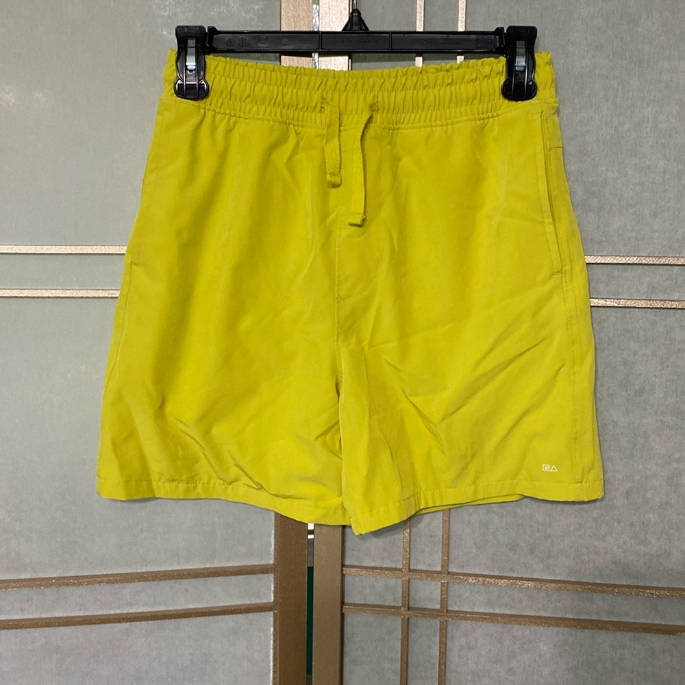 Free Assembly yellow, swim trunks, boy’s size Large (10/12)